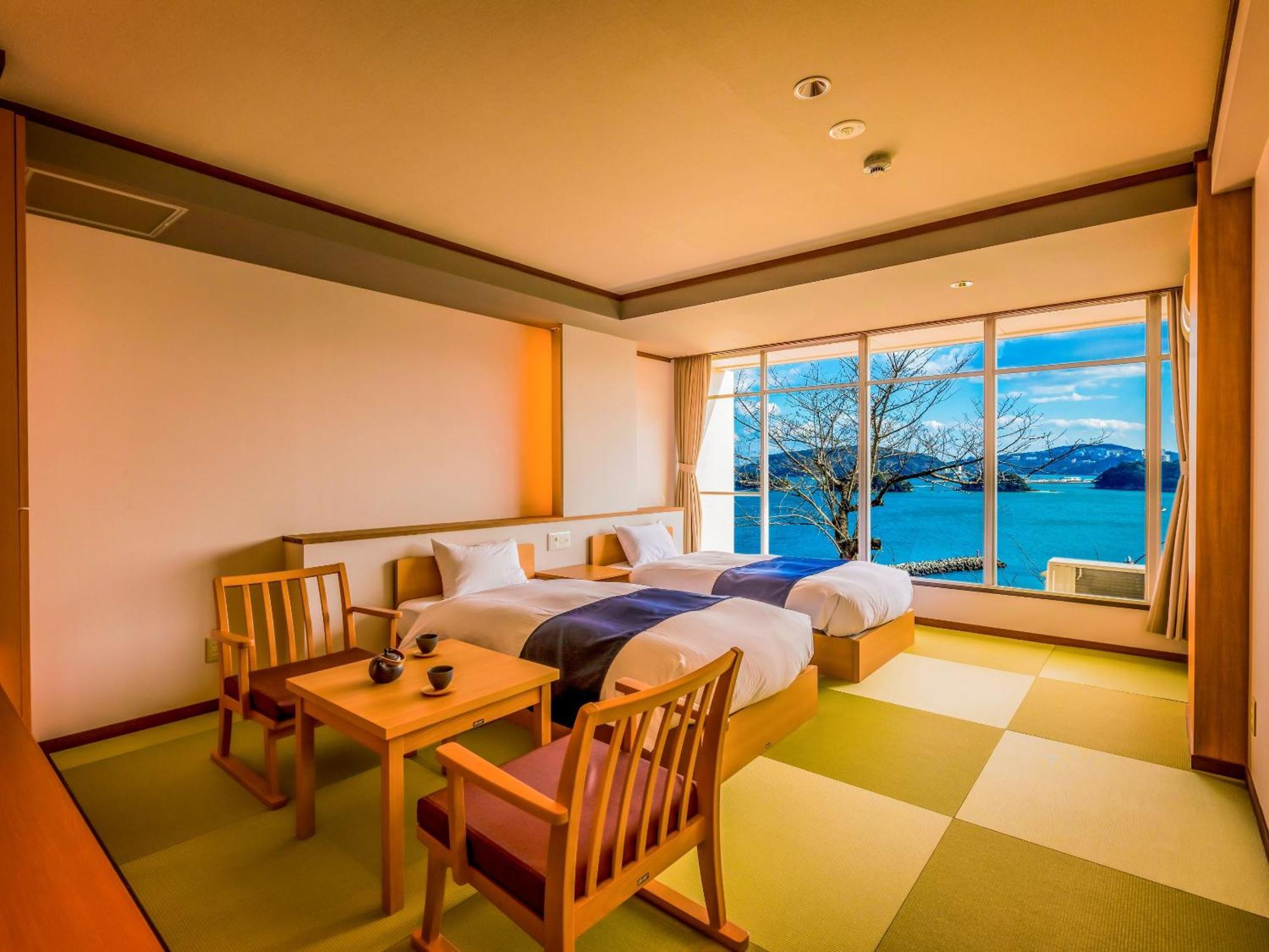 Ooedo Onsen Monogatari Premium Toba Saichoraku Hotel Екстериор снимка