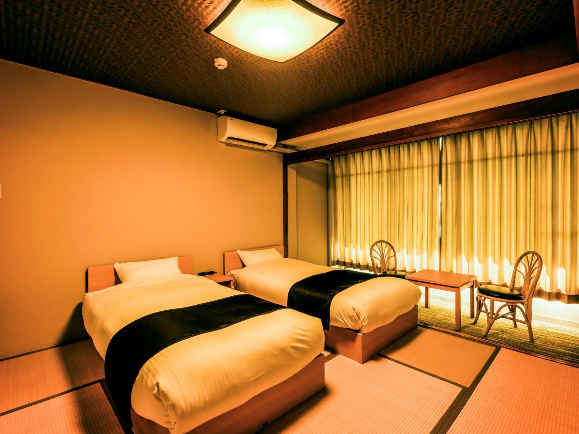 Ooedo Onsen Monogatari Premium Toba Saichoraku Hotel Стая снимка