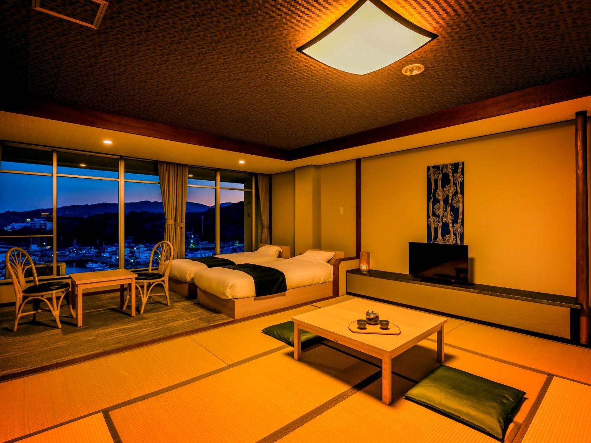 Ooedo Onsen Monogatari Premium Toba Saichoraku Hotel Стая снимка